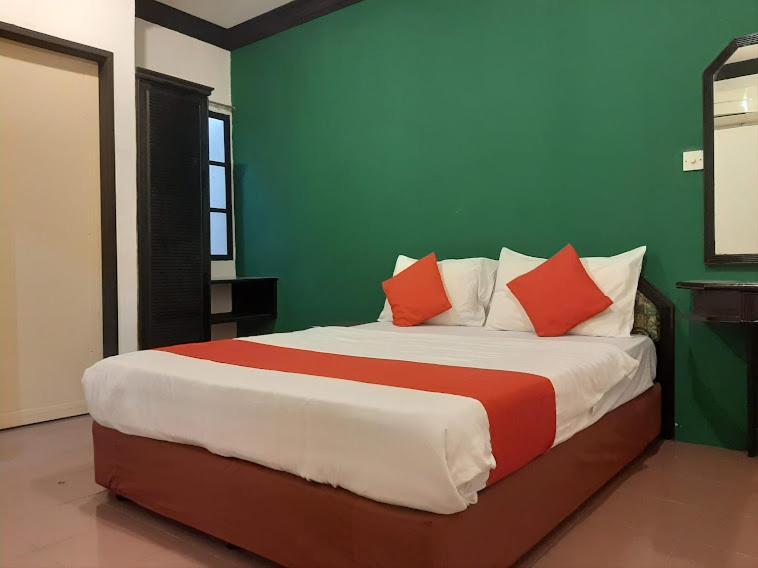 G City Hotel Teluk Intan Exterior photo